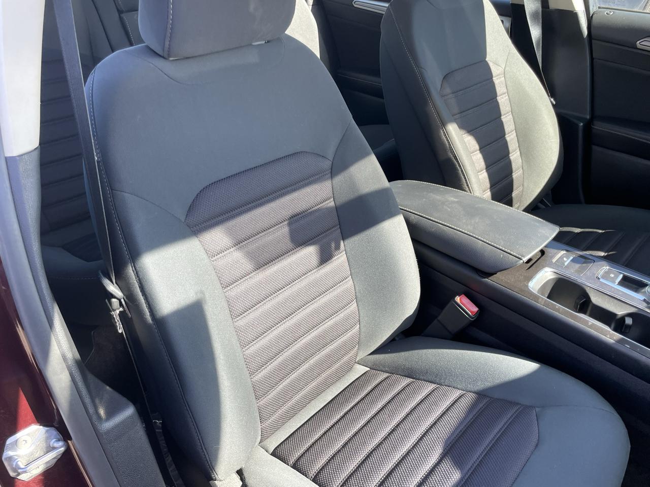 2017 Ford Fusion SE - Photo 63