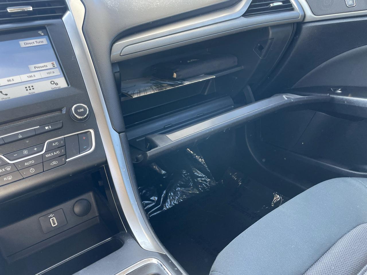 2017 Ford Fusion SE - Photo 80