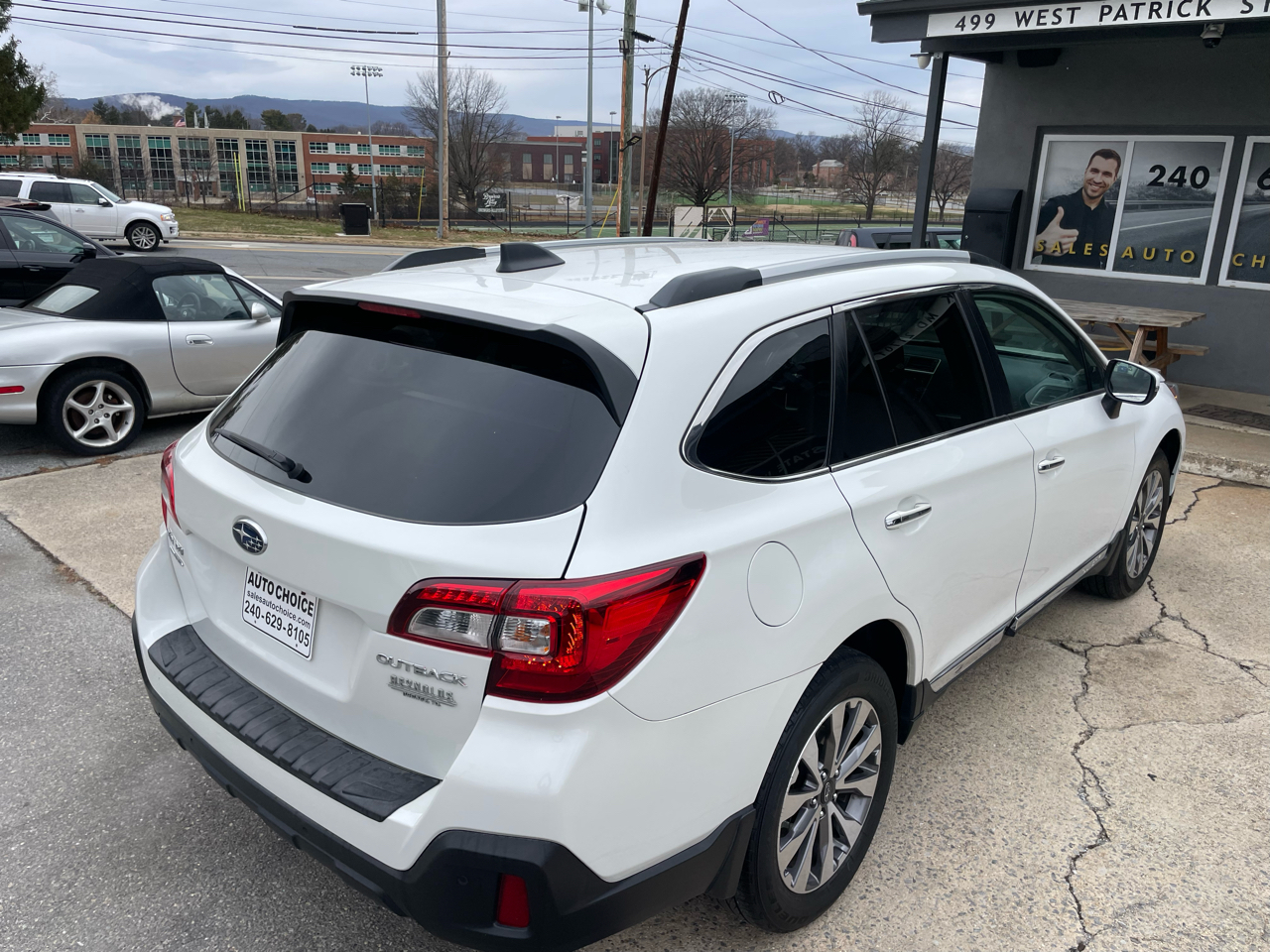 Subaru Outback 2.5i Touring 2019