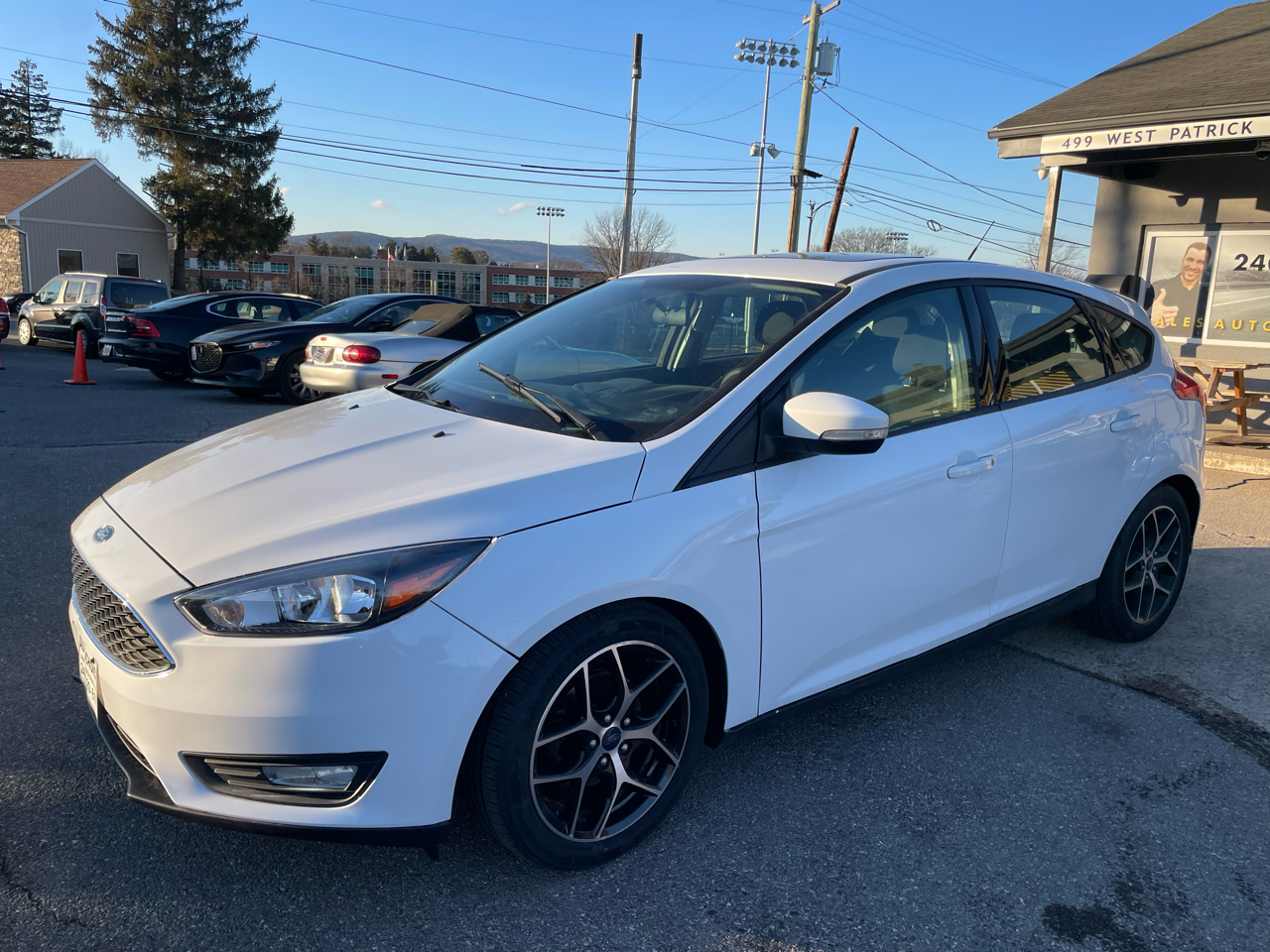 Ford Focus SEL Hatch 2018