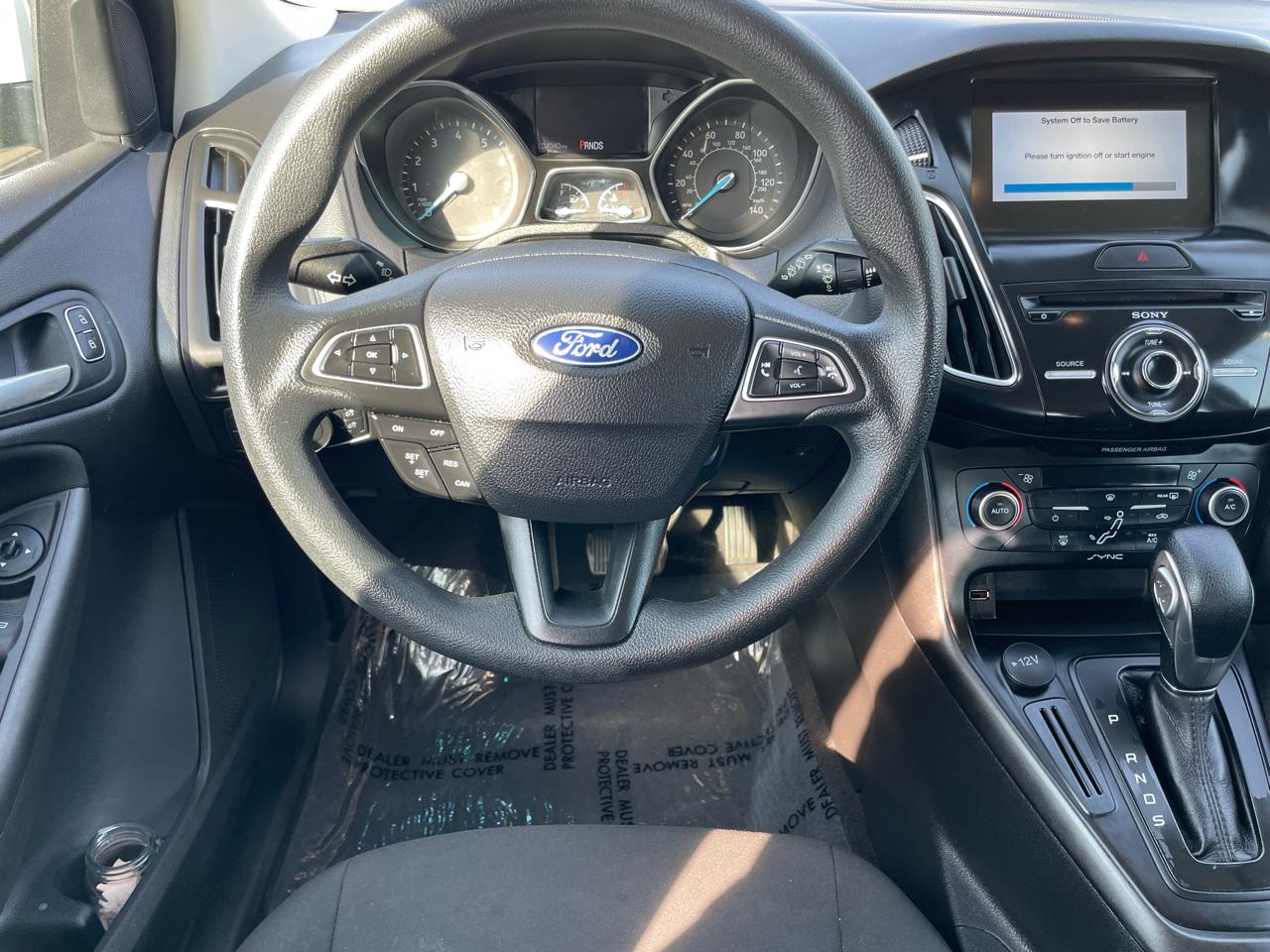 Ford Focus SEL Hatch 2018