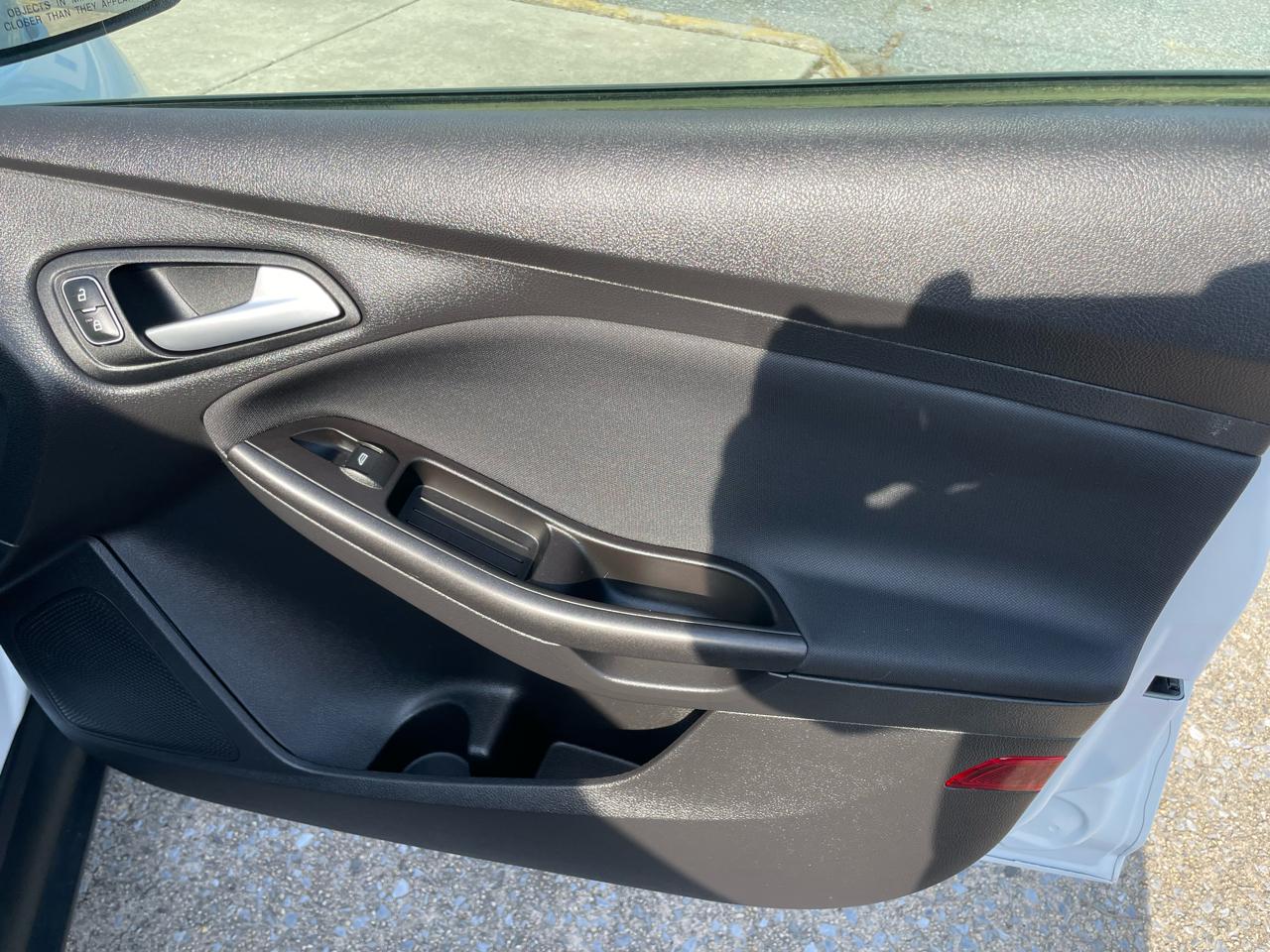 Ford Focus SEL Hatch 2018