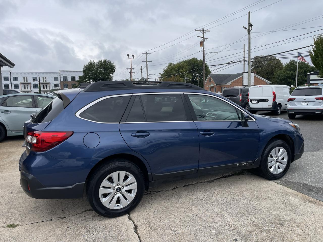 Subaru Outback 2.5i Premium 2019