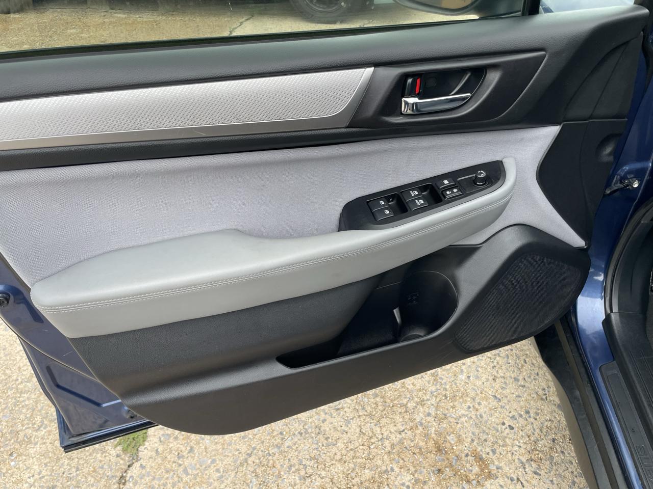 Subaru Outback 2.5i Premium 2019