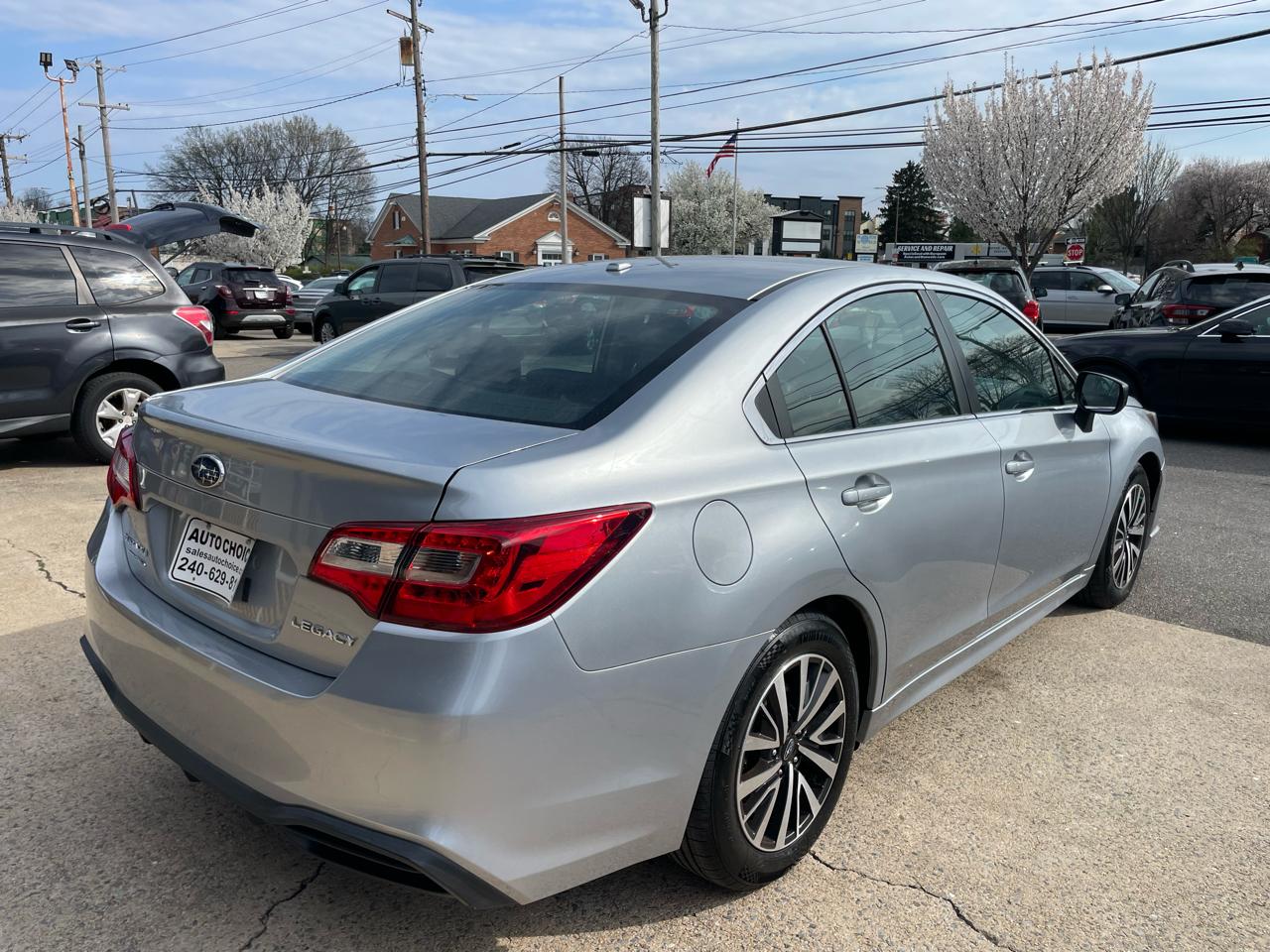 Subaru Legacy 2.5i Premium 2019
