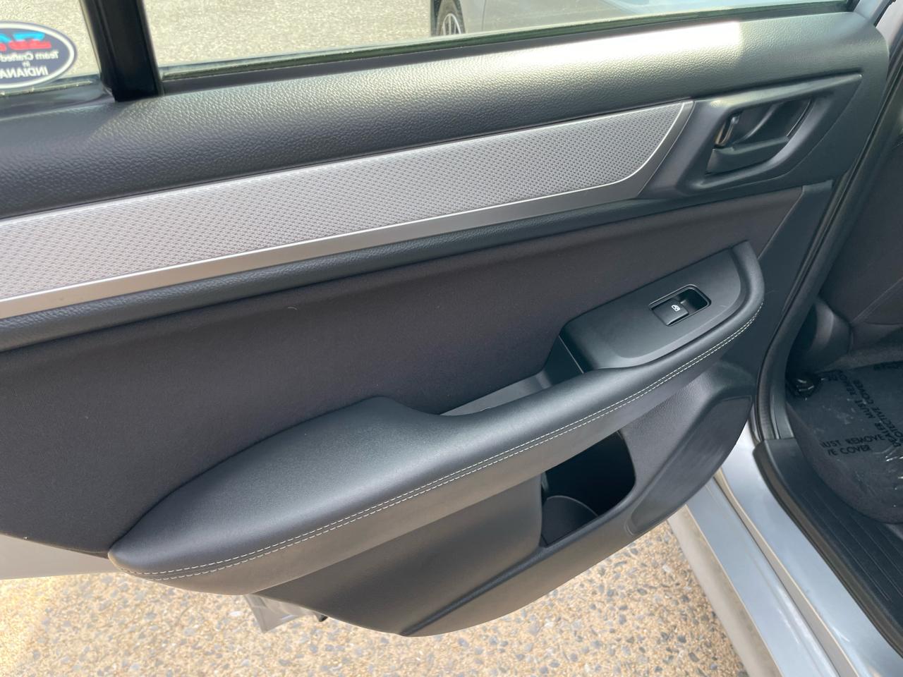 Subaru Legacy 2.5i Premium 2019