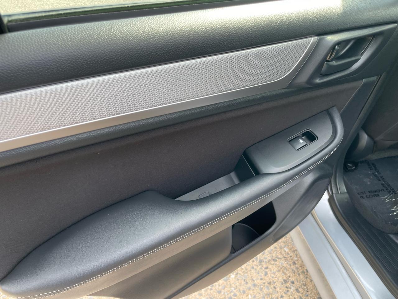 Subaru Legacy 2.5i Premium 2019