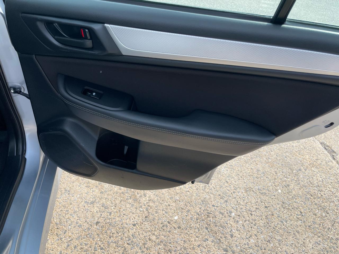 Subaru Legacy 2.5i Premium 2019