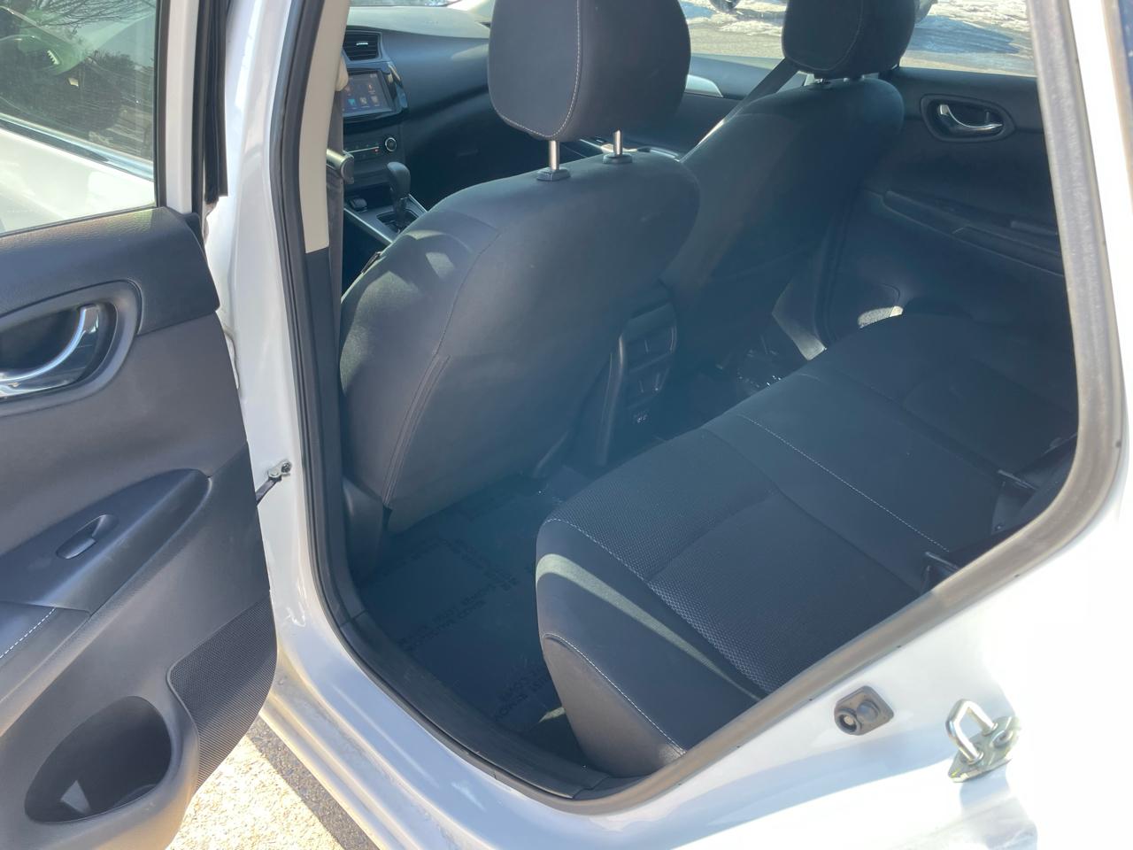 Nissan Sentra S CVT 2019