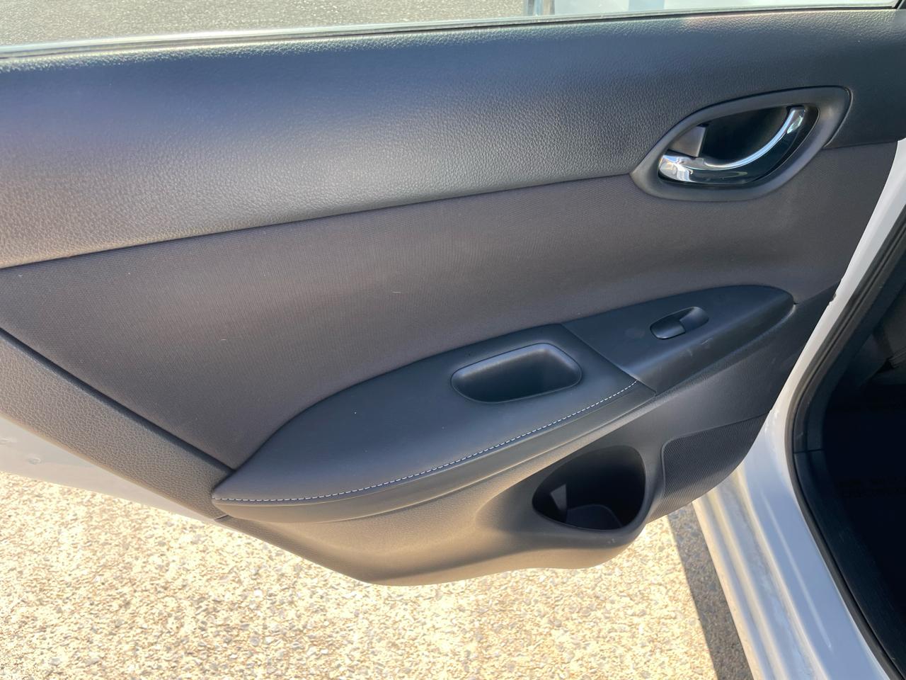 Nissan Sentra S CVT 2019