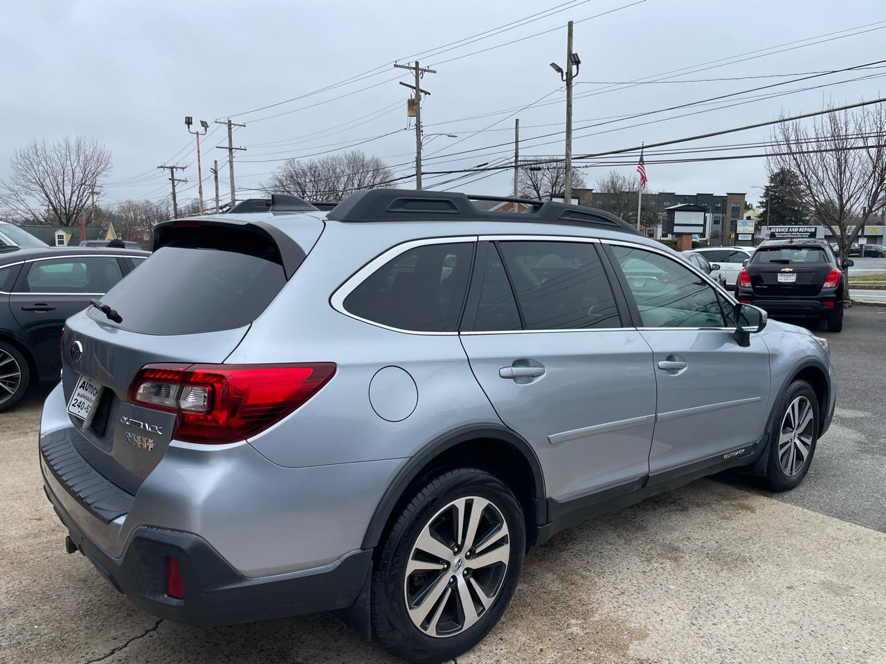 Subaru Outback 2.5i Limited 2019