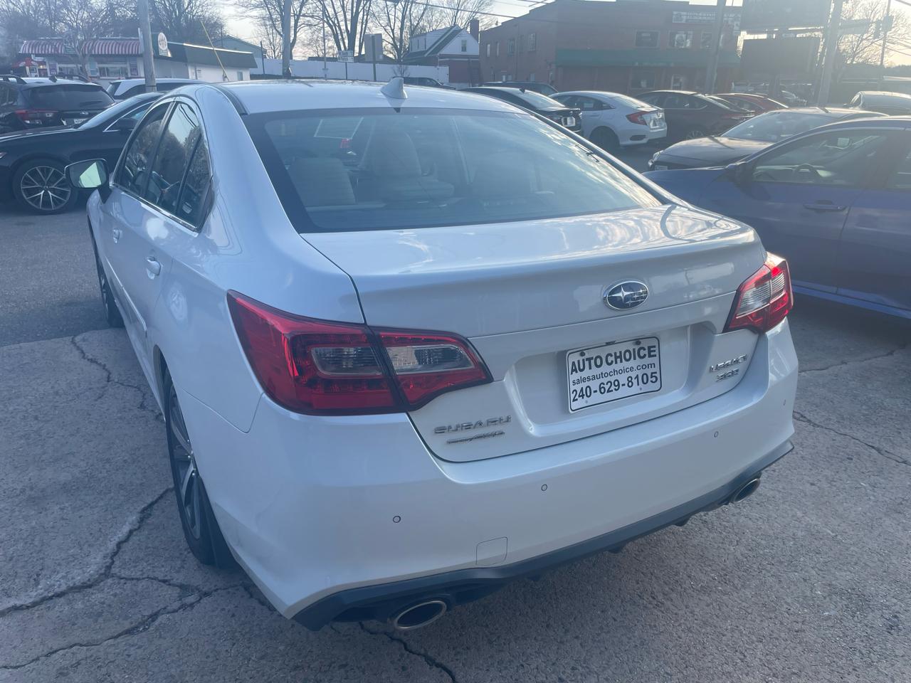 Subaru Legacy 3.6R Limited 2018
