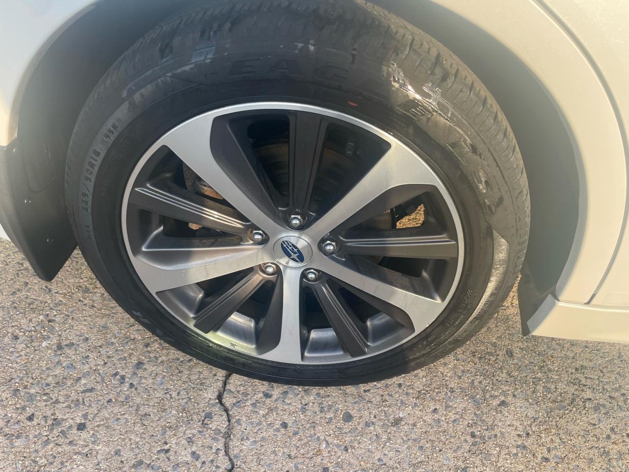 Subaru Legacy 3.6R Limited 2018