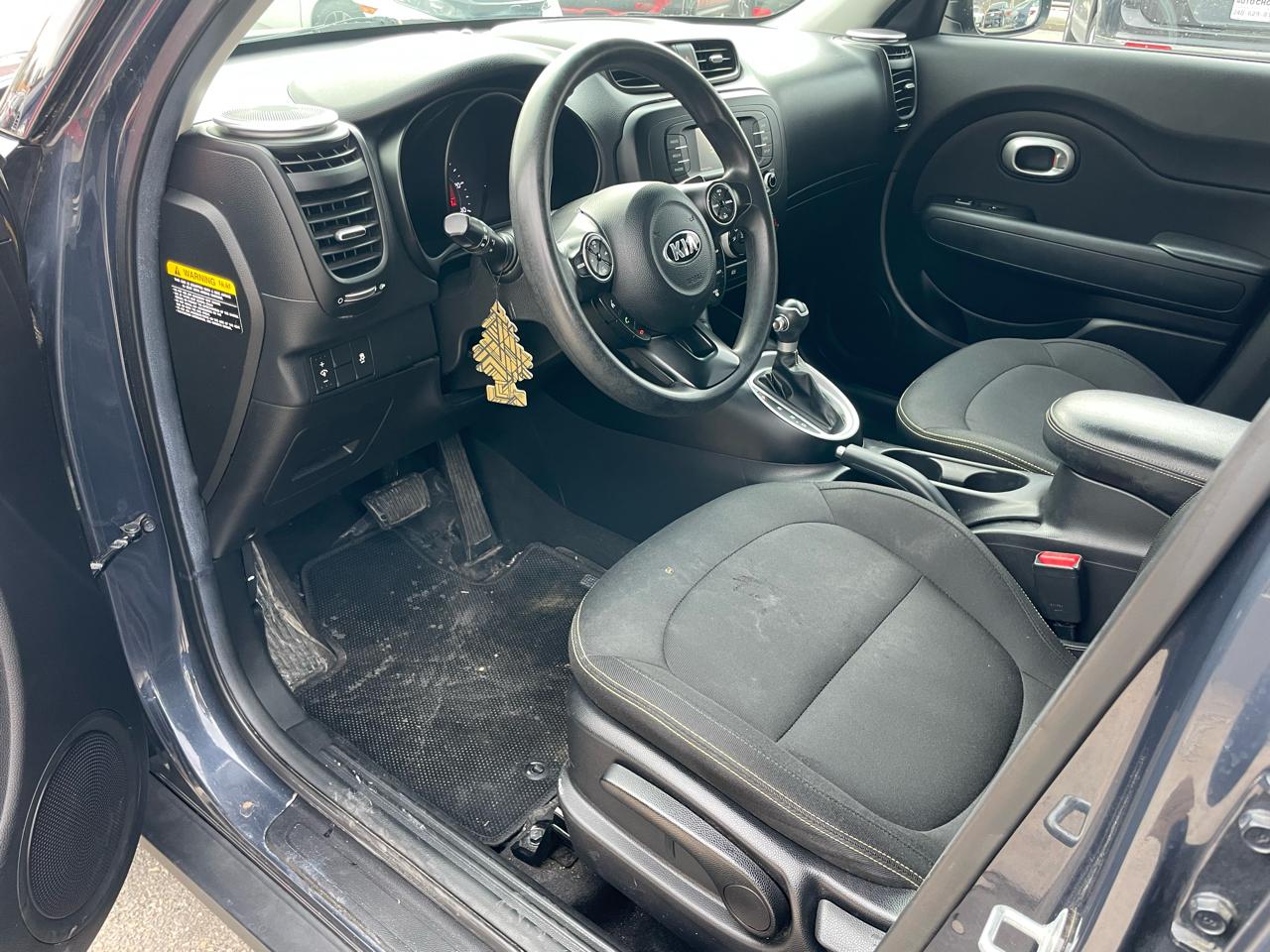 Kia Soul + w/Signature 2.0 Special Edition 2016