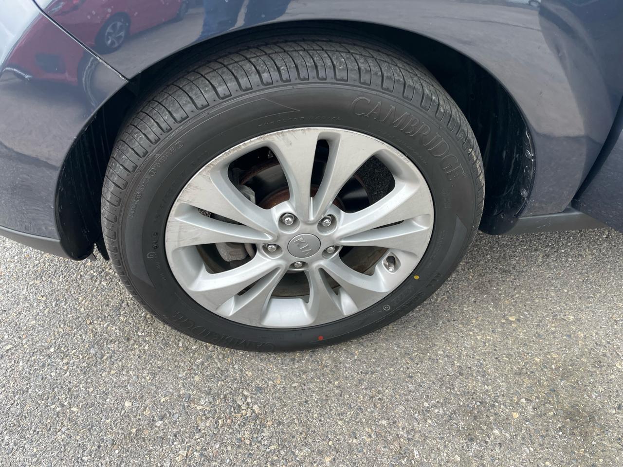 Kia Soul + w/Signature 2.0 Special Edition 2016