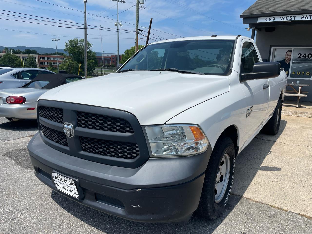 RAM 1500 Tradesman Regular Cab LWB 2WD 2014