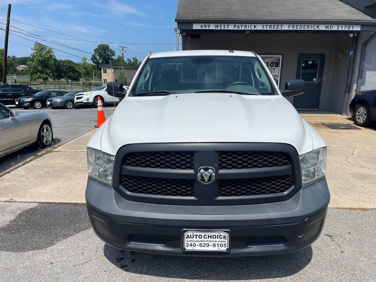 RAM 1500 Tradesman Regular Cab LWB 2WD 2014
