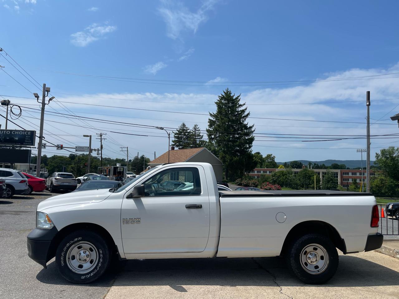 RAM 1500 Tradesman Regular Cab LWB 2WD 2014