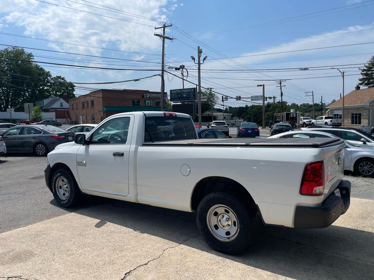 RAM 1500 Tradesman Regular Cab LWB 2WD 2014