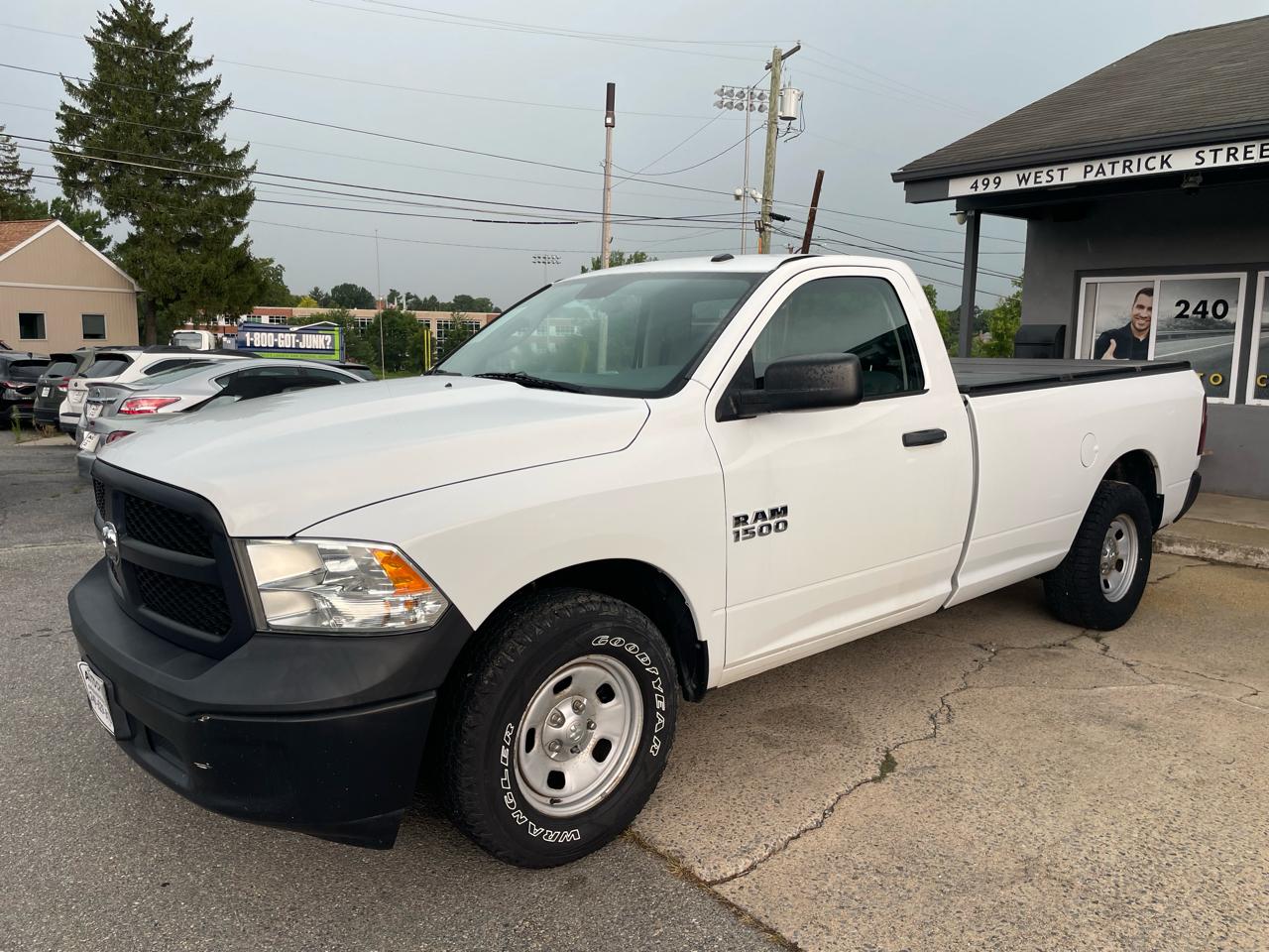 RAM 1500 Tradesman Regular Cab LWB 2WD 2014