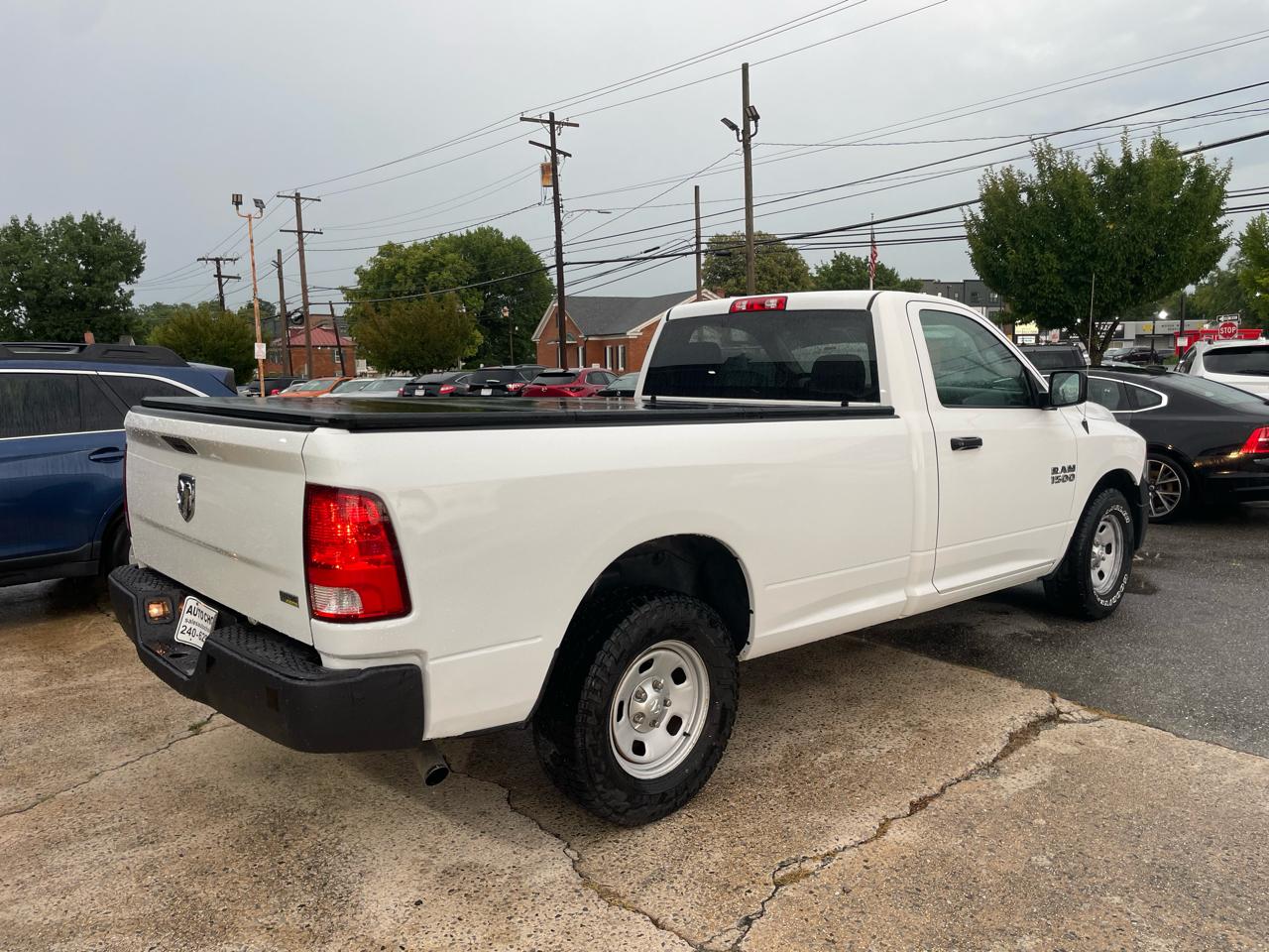 RAM 1500 Tradesman Regular Cab LWB 2WD 2014