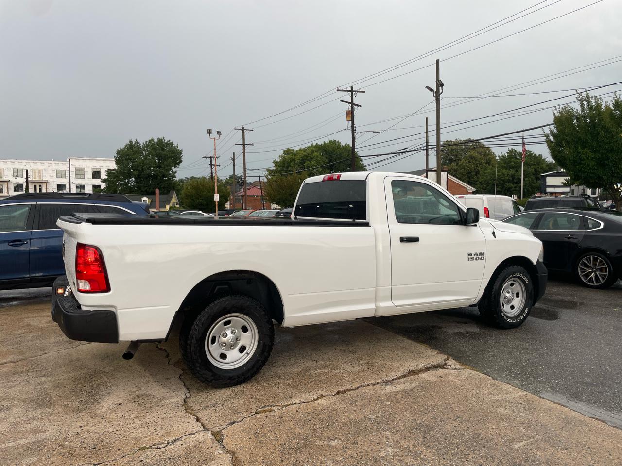 RAM 1500 Tradesman Regular Cab LWB 2WD 2014