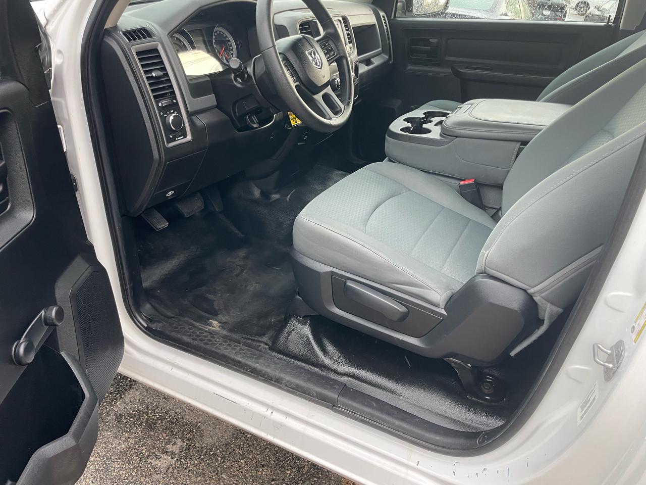 RAM 1500 Tradesman Regular Cab LWB 2WD 2014