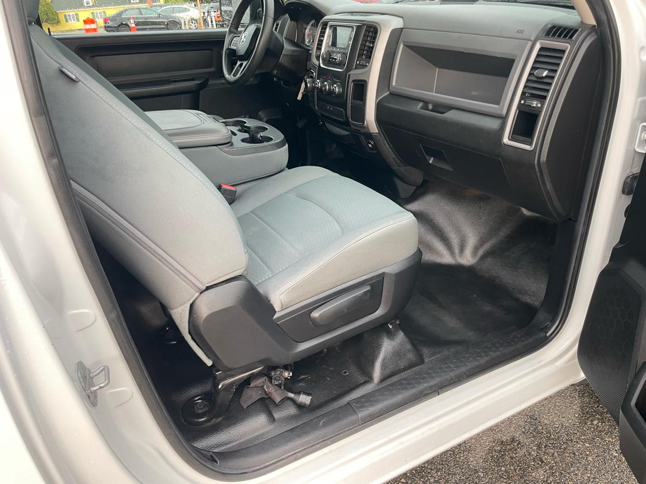 RAM 1500 Tradesman Regular Cab LWB 2WD 2014