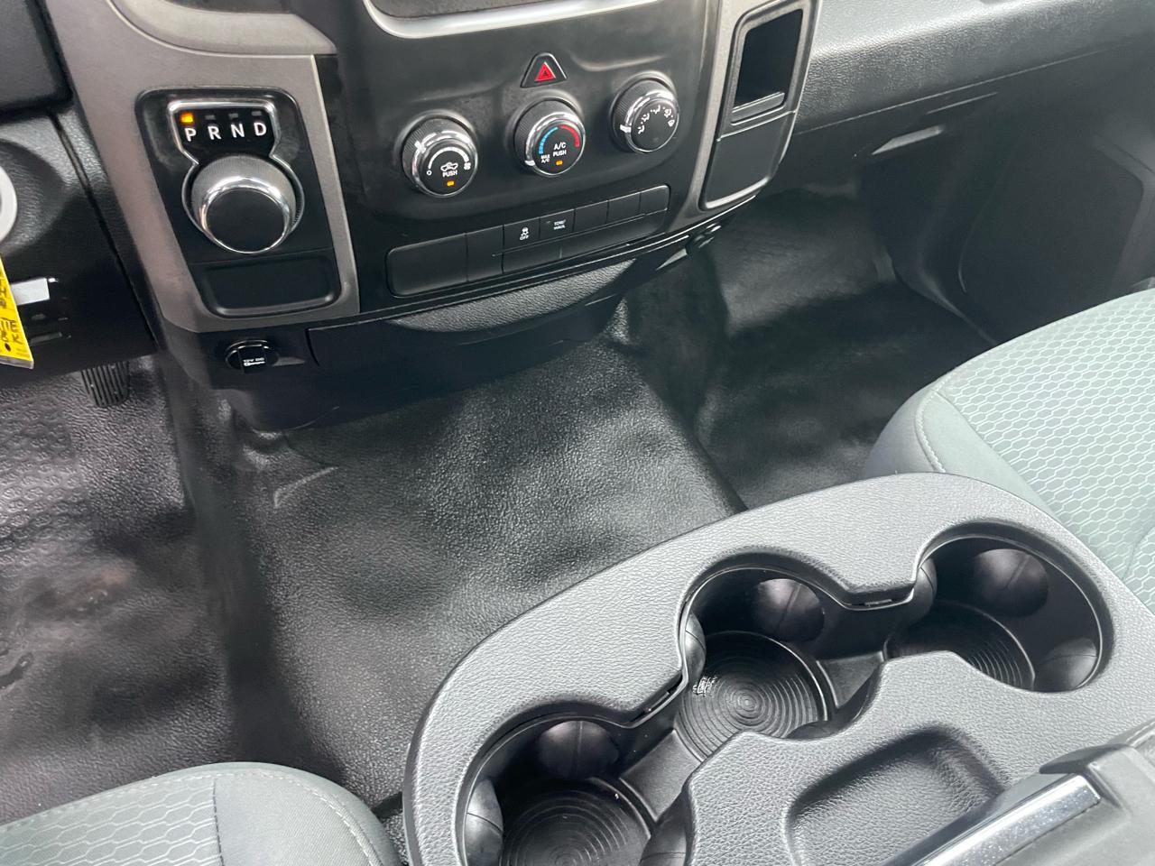 RAM 1500 Tradesman Regular Cab LWB 2WD 2014