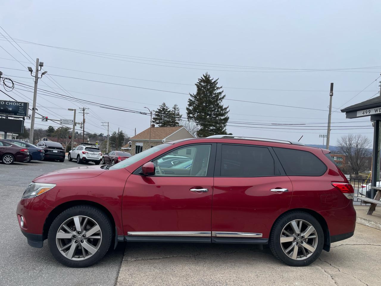 Nissan Pathfinder S 4WD 2014