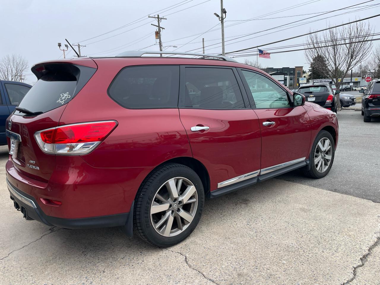 Nissan Pathfinder S 4WD 2014