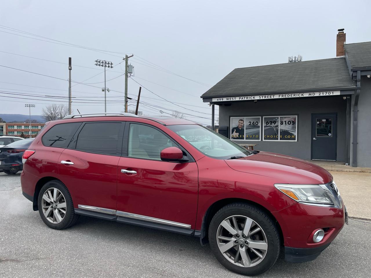 Nissan Pathfinder S 4WD 2014