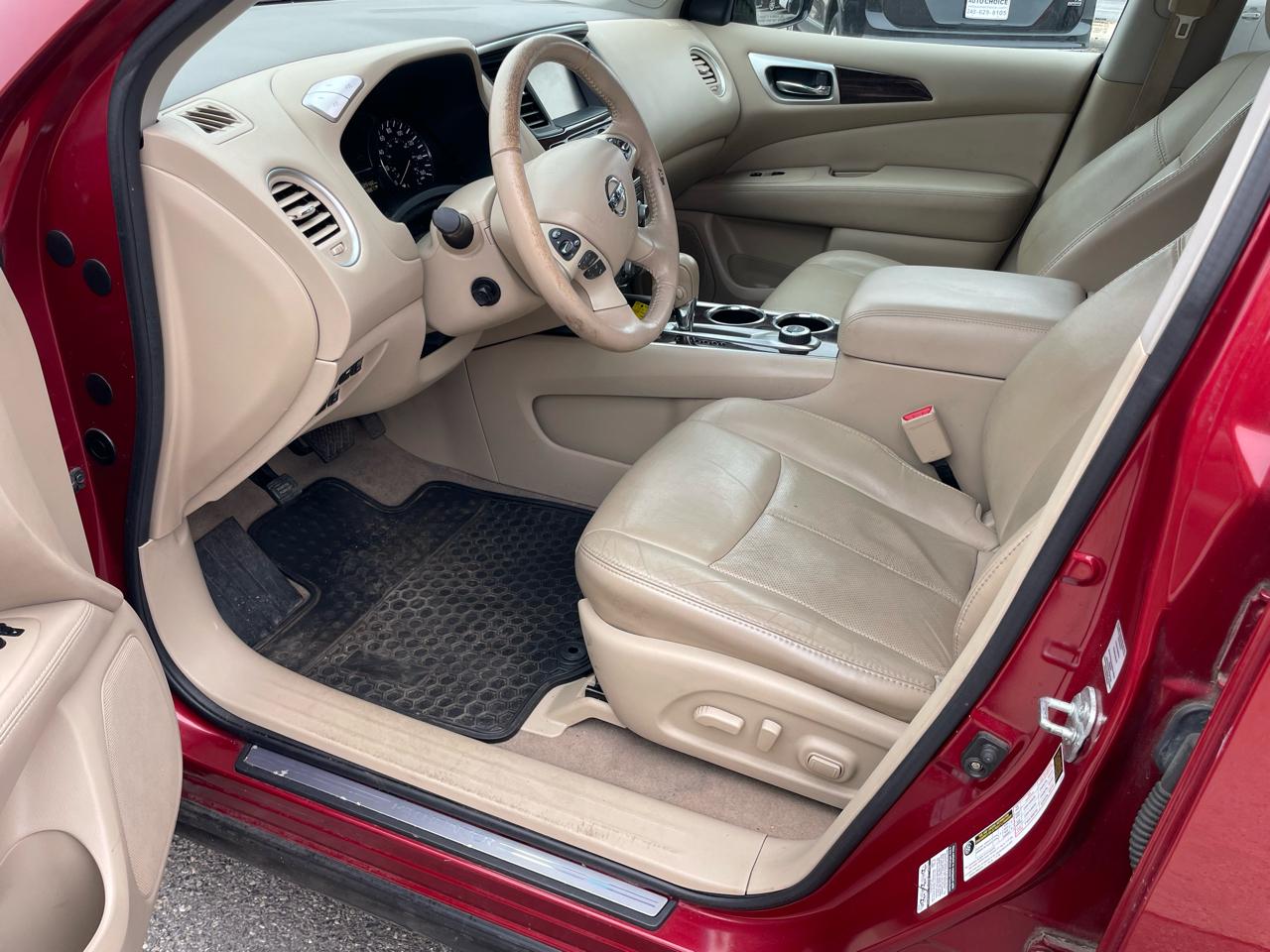 Nissan Pathfinder S 4WD 2014