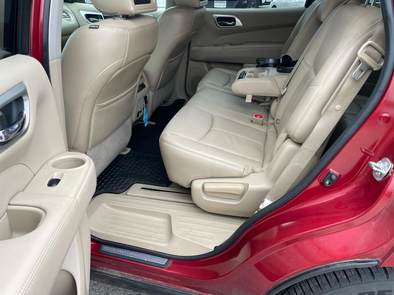 Nissan Pathfinder S 4WD 2014