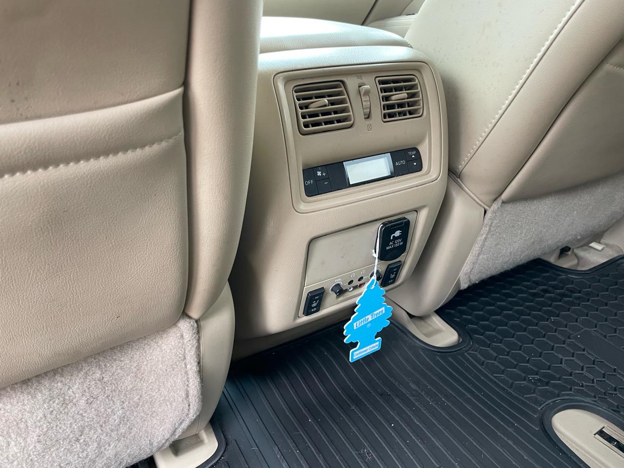 Nissan Pathfinder S 4WD 2014