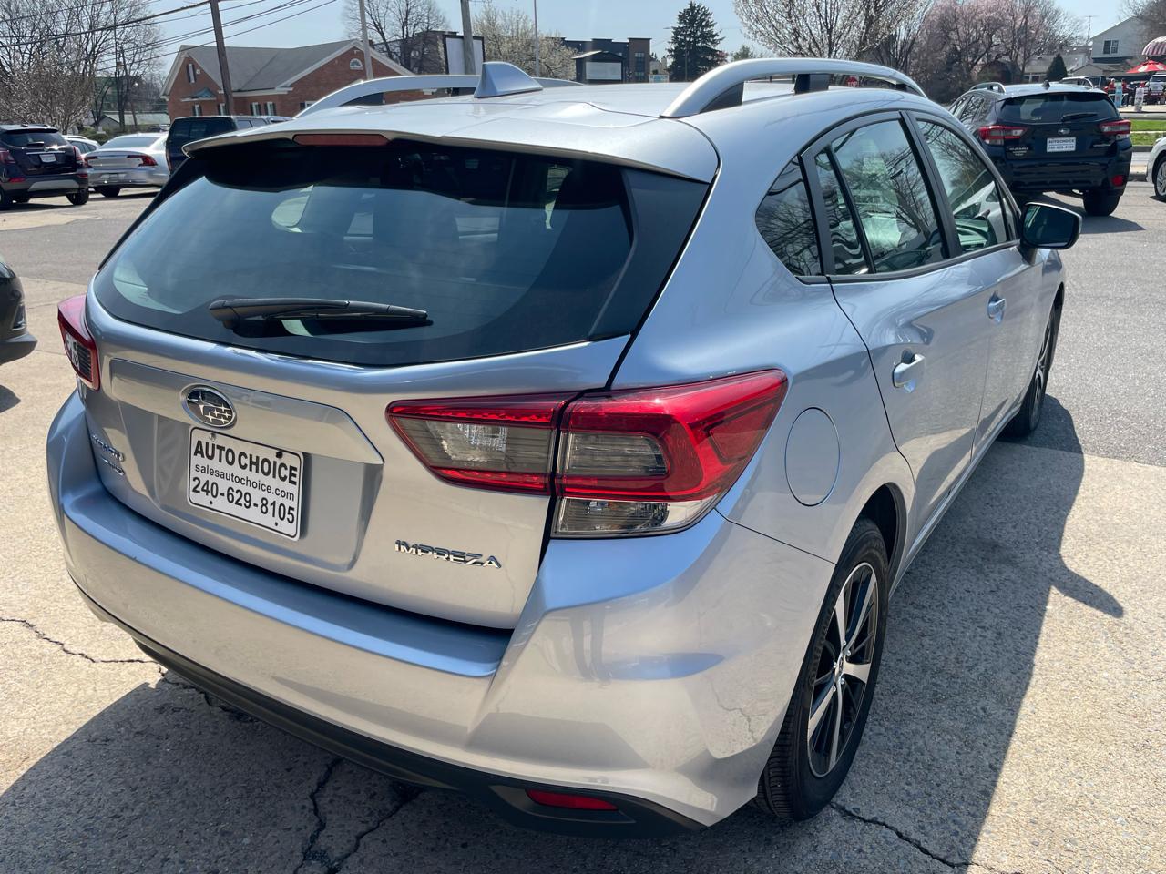 Subaru Impreza 2.0i Premium CVT 5-Door 2022