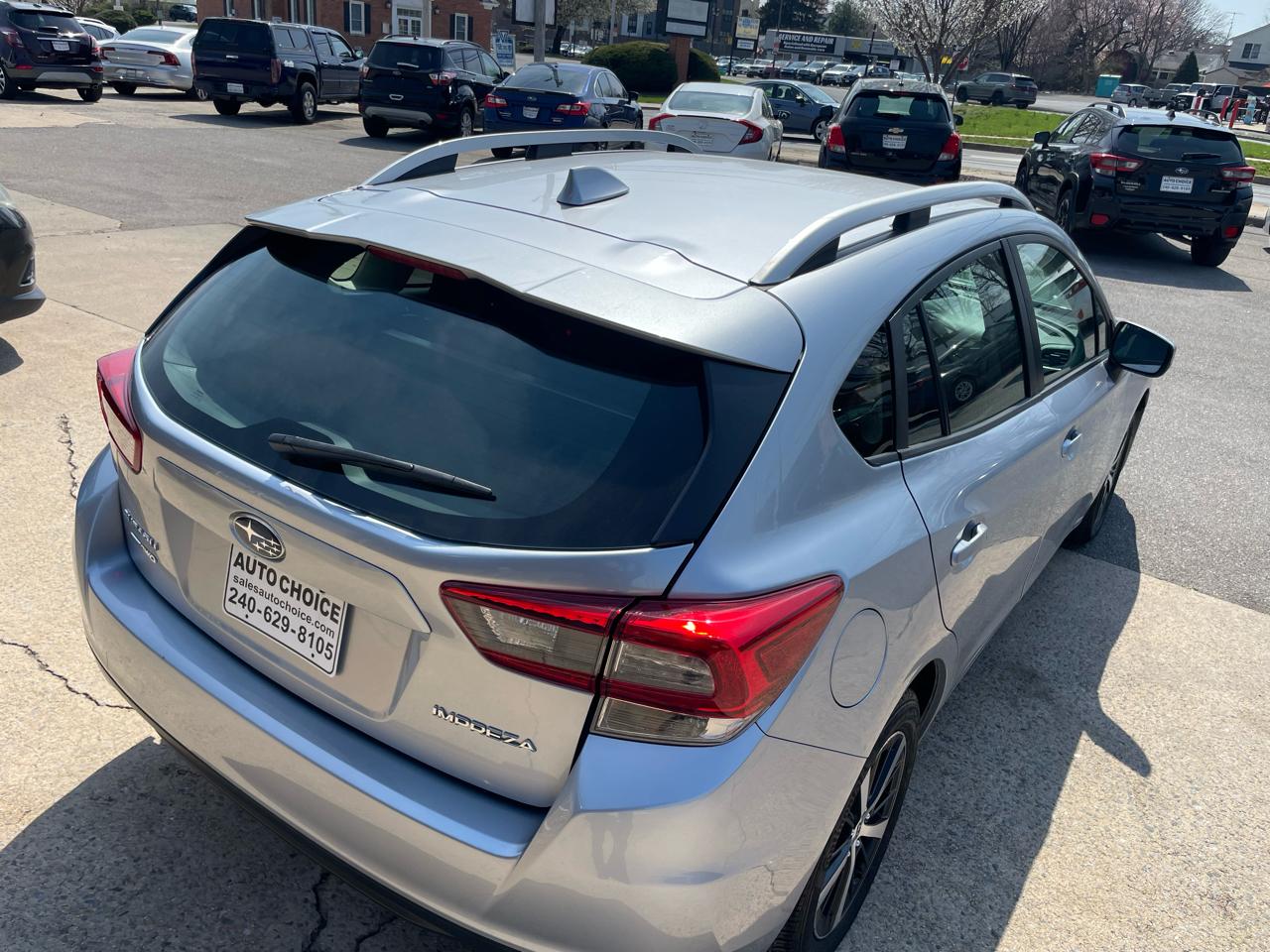 Subaru Impreza 2.0i Premium CVT 5-Door 2022