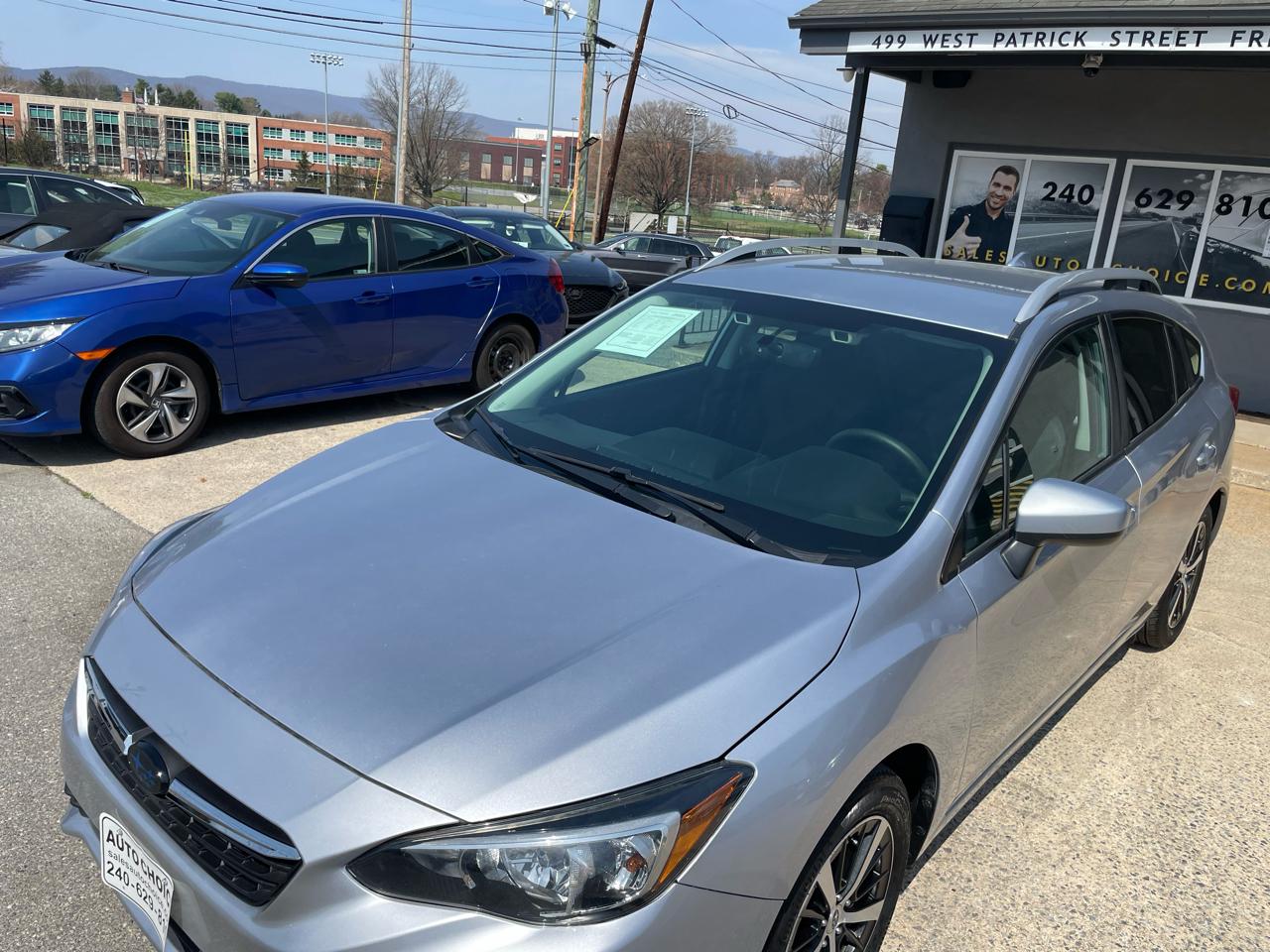 2022 Subaru Impreza 2.0i Premium CVT 5-Door