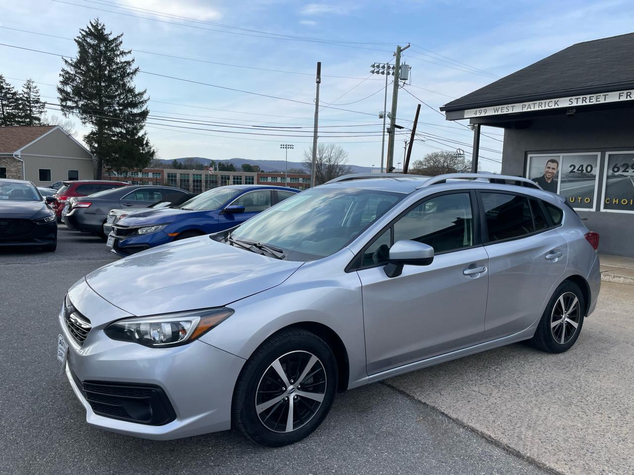 Subaru Impreza 2.0i Premium CVT 5-Door 2022