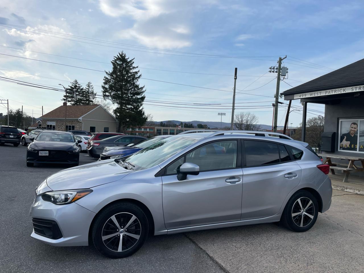 Subaru Impreza 2.0i Premium CVT 5-Door 2022