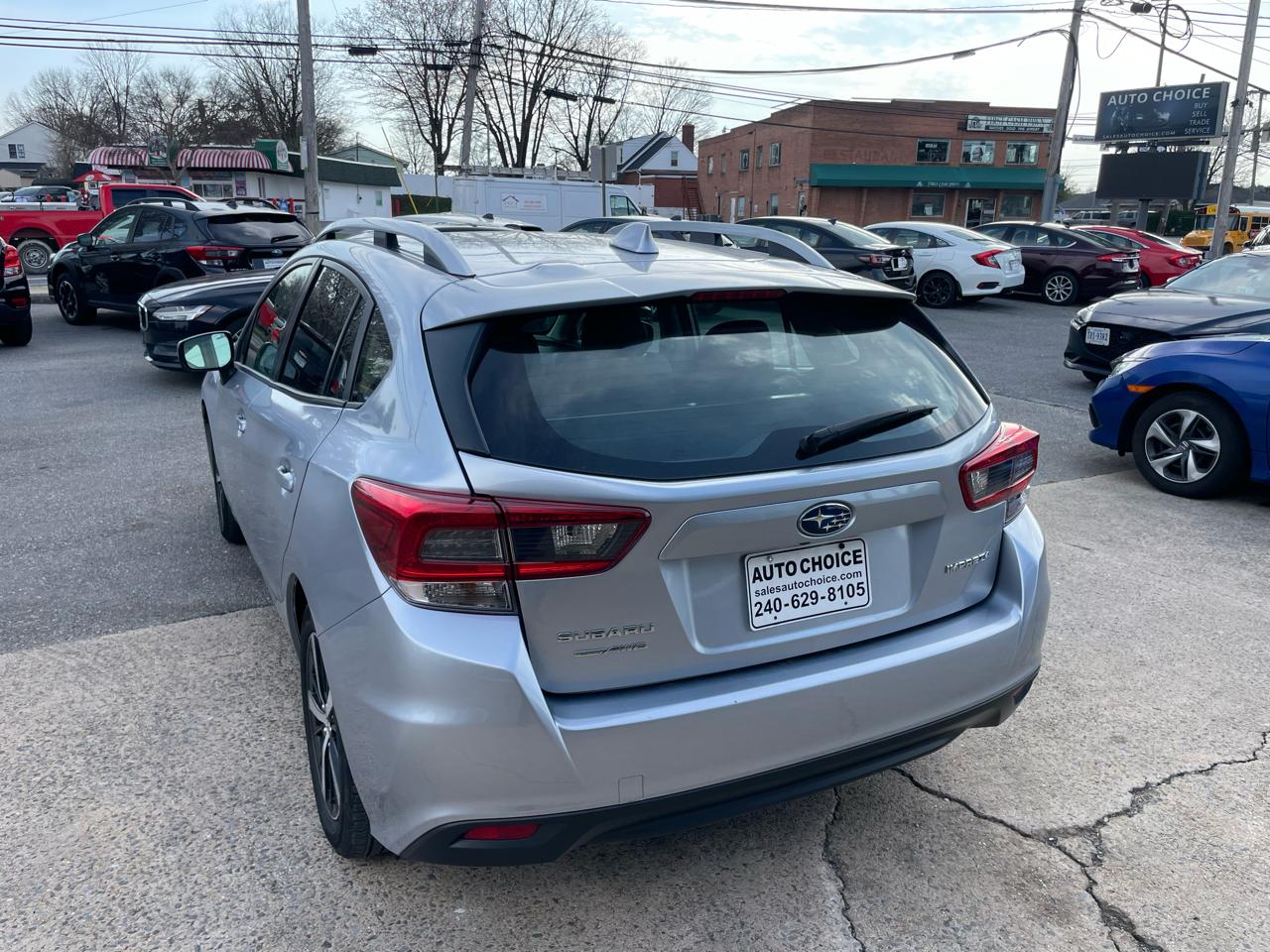 Subaru Impreza 2.0i Premium CVT 5-Door 2022