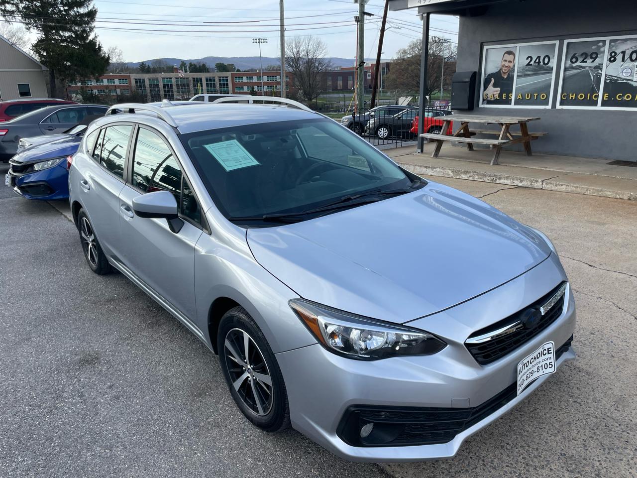 Subaru Impreza 2.0i Premium CVT 5-Door 2022