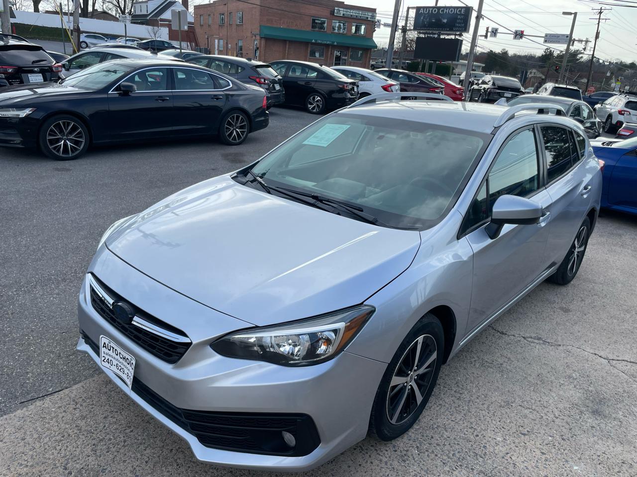 Subaru Impreza 2.0i Premium CVT 5-Door 2022