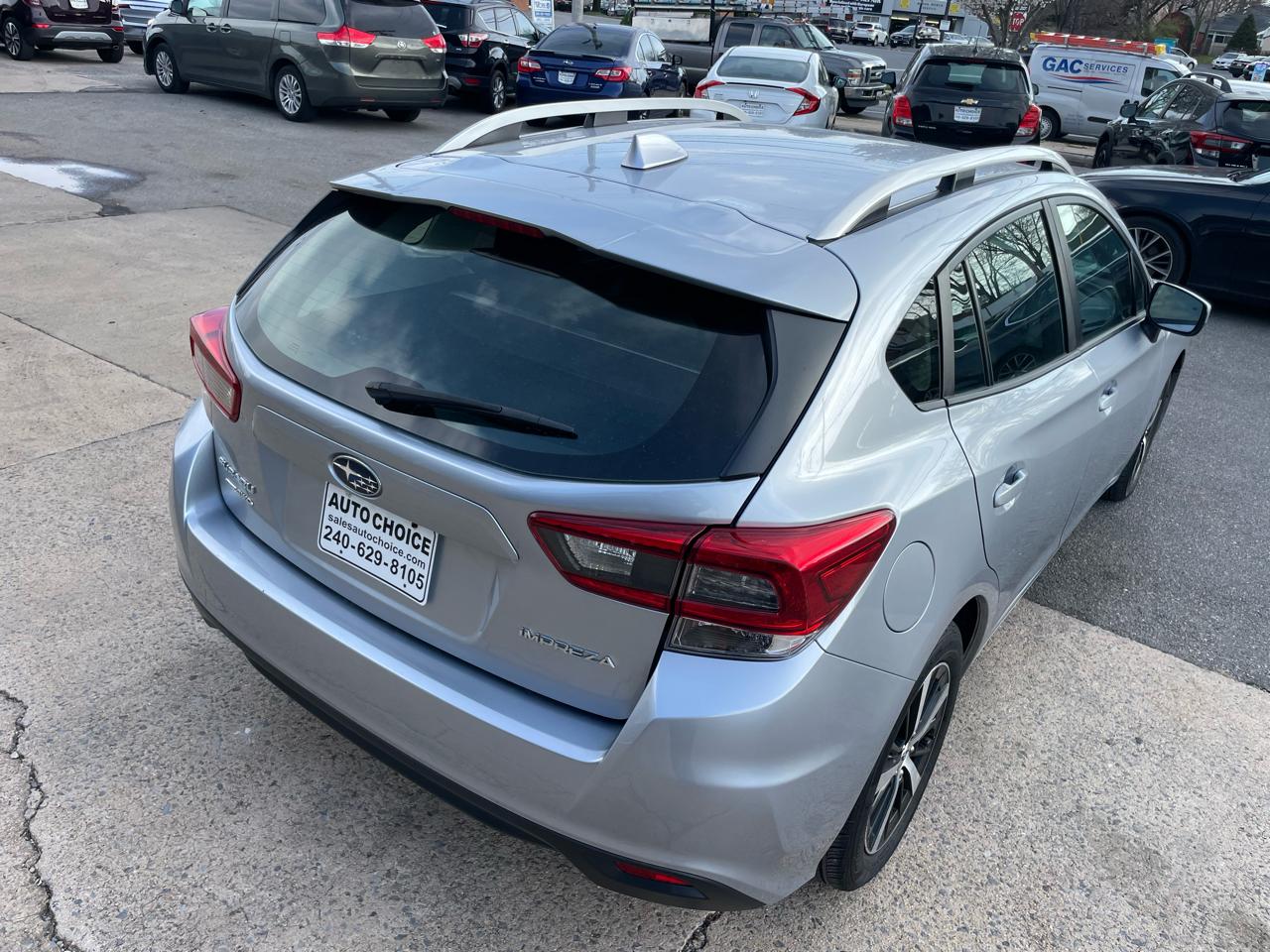 Subaru Impreza 2.0i Premium CVT 5-Door 2022