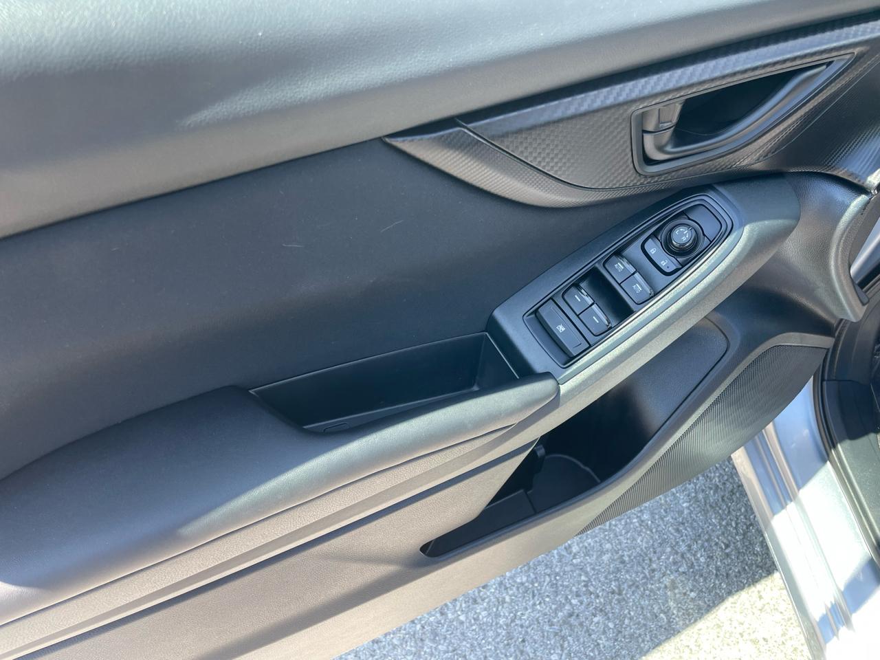 Subaru Impreza 2.0i Premium CVT 5-Door 2022