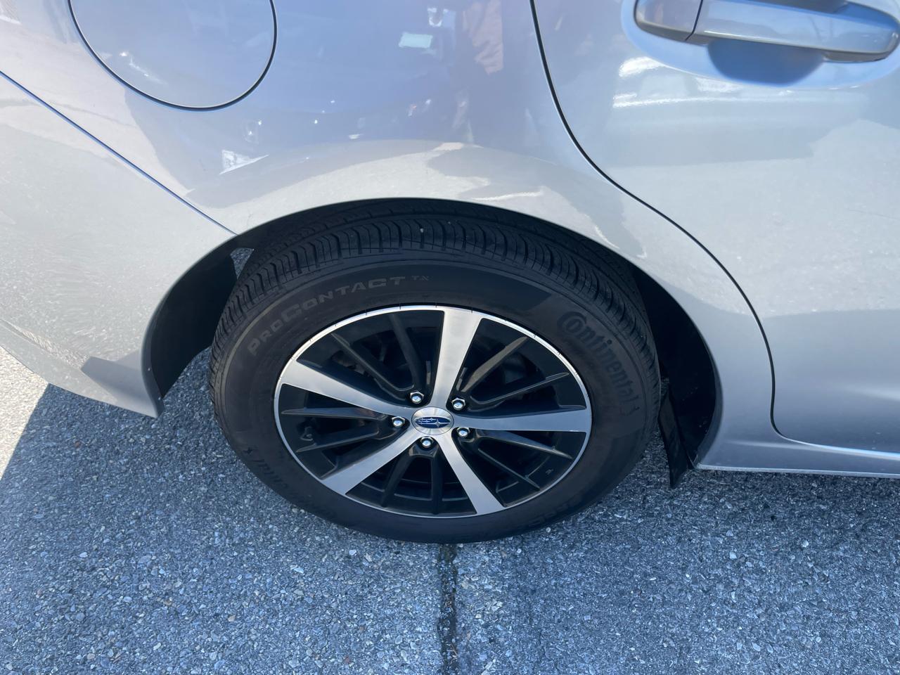 Subaru Impreza 2.0i Premium CVT 5-Door 2022