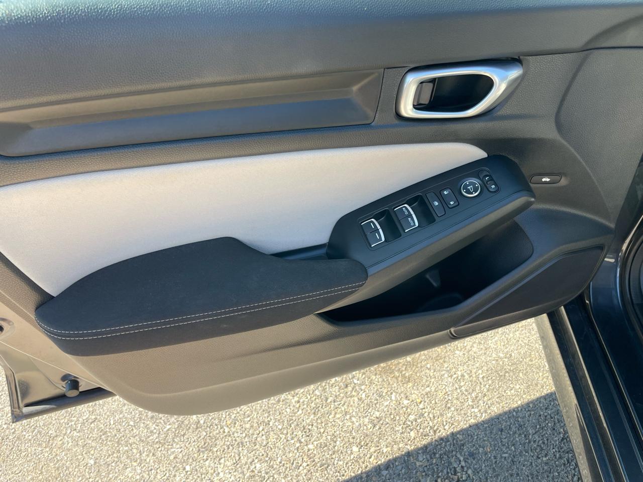 Honda Civic LX Sedan CVT 2023