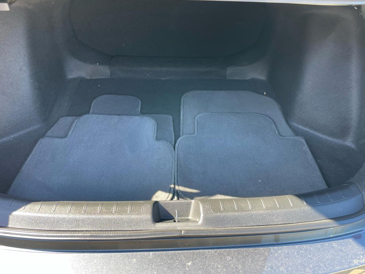 Honda Civic LX Sedan CVT 2023