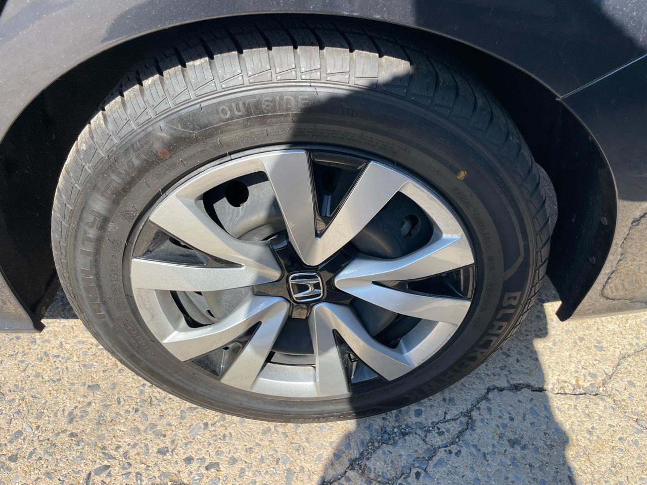 Honda Civic LX Sedan CVT 2023
