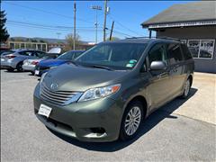 2011 Toyota Sienna 